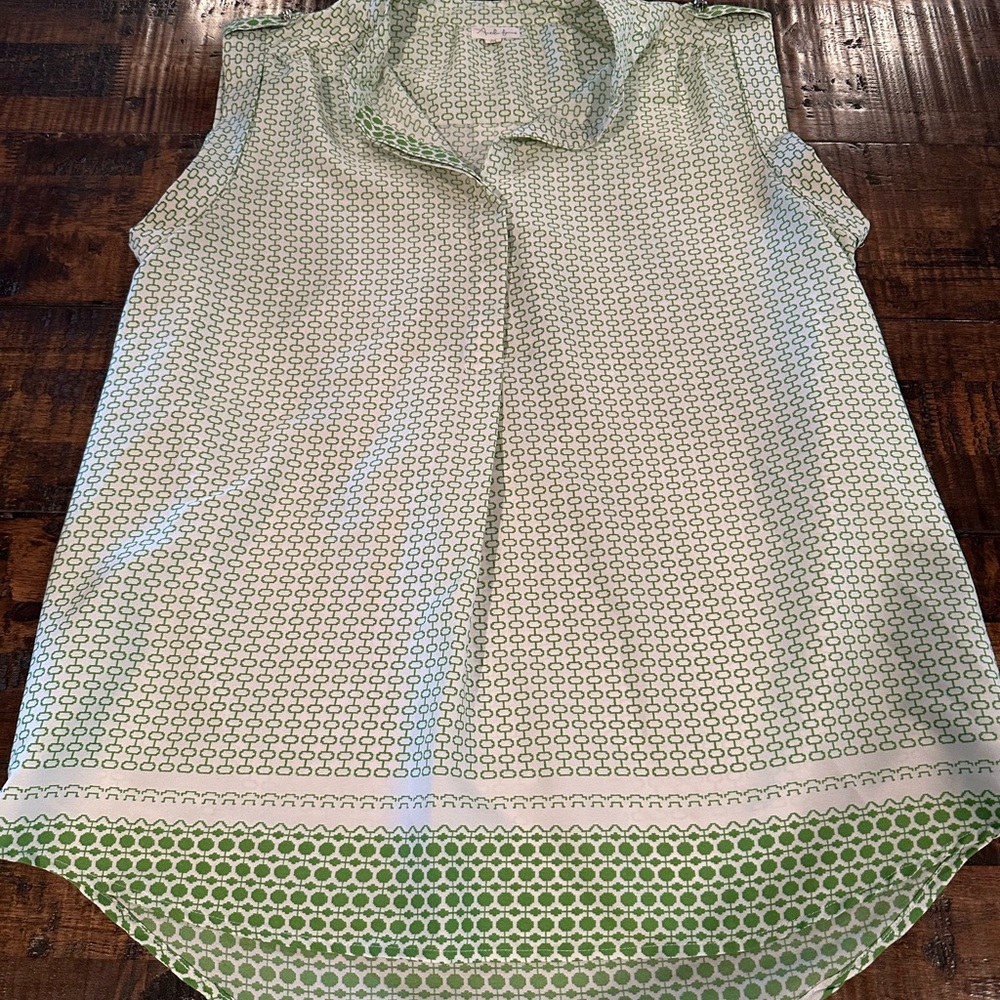 Green Patterned Sleeveless Blouse - image 1